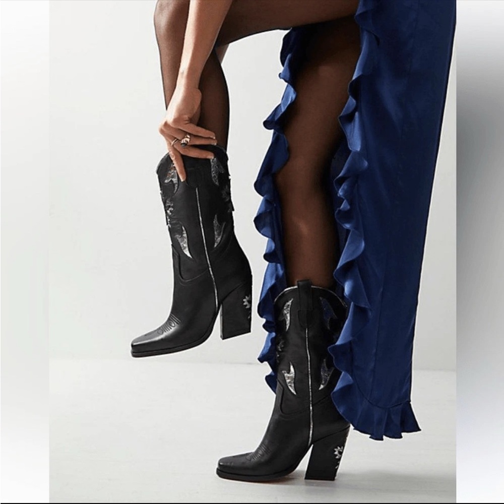 FREE PEOPLE SPARKS FLY WESTERN BOOT